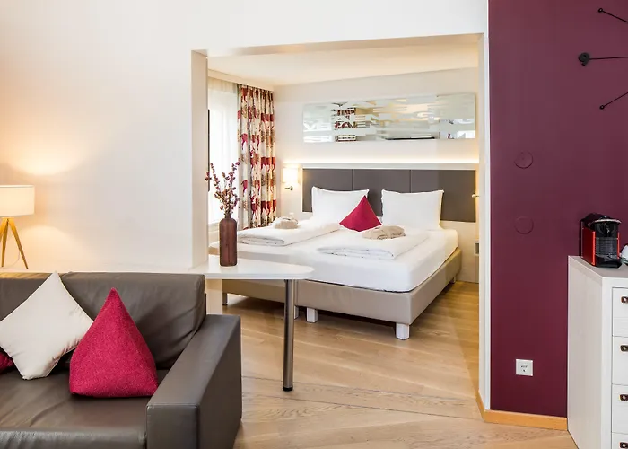 Hotel Zeitgeist Hauptbahnhof 4*